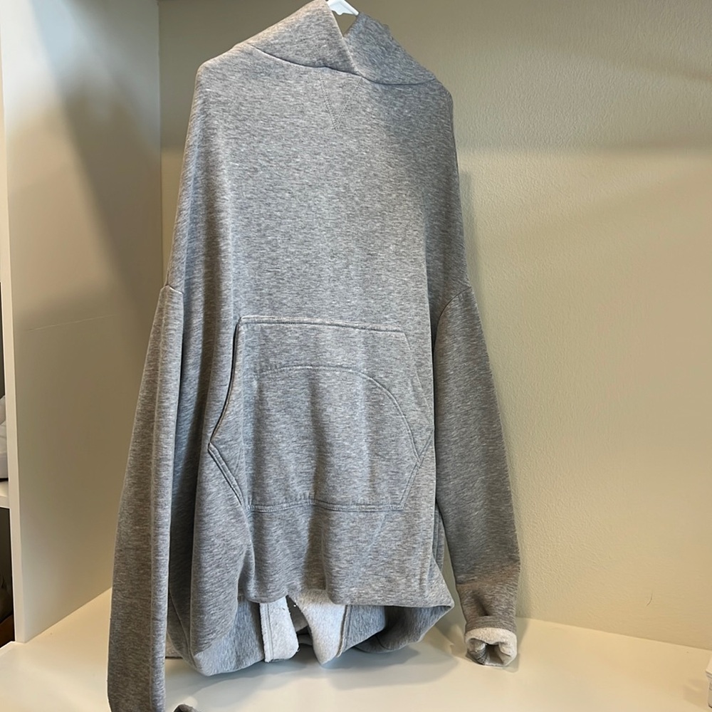 Aakasha sweatshirt - Picture 4 of 5